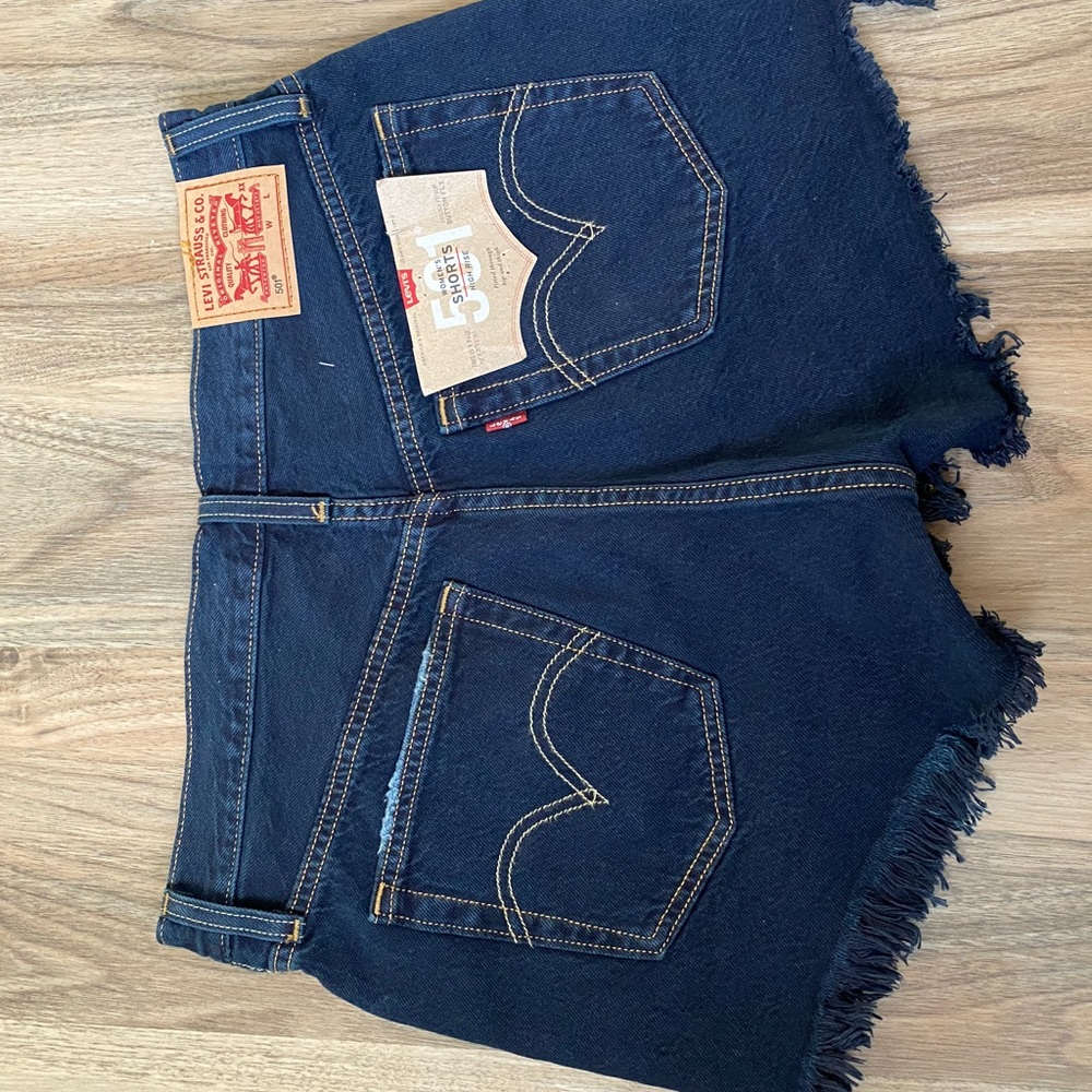 HIGH WAISTED! CUTE SUMMER SHORTS. - Picture 1 of 2